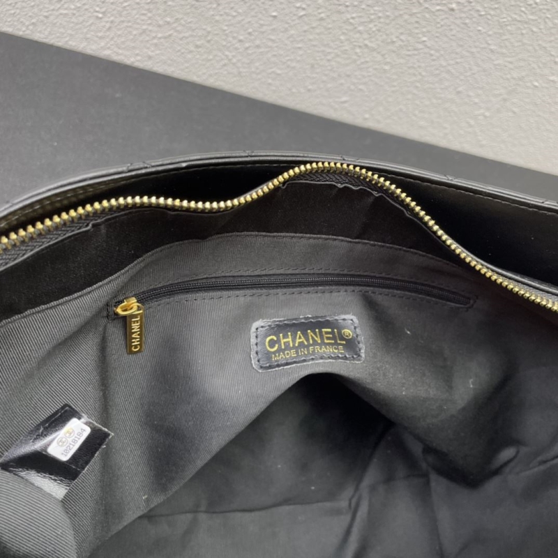 Ch**el shopping bags